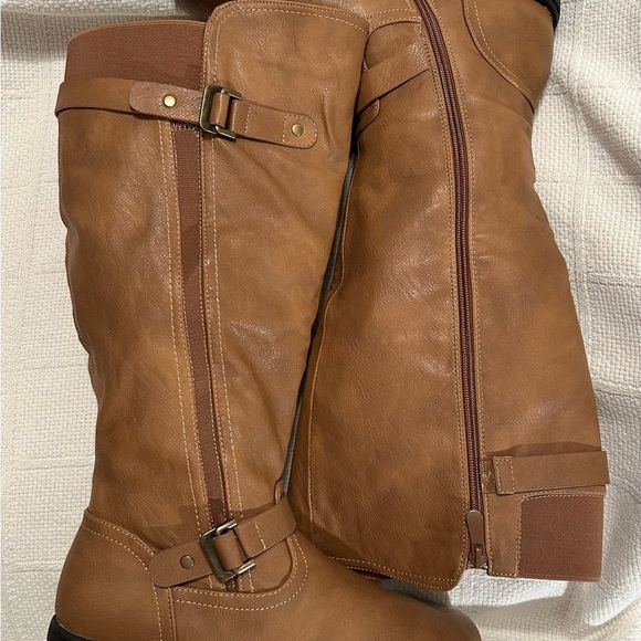 Dream Pairs Brown Leather Knee-High Boots - Picture 3 of 8